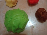Tamago boro karakter