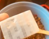A picture of step 3 of Macaroni and Mince (Quick and easy meal).