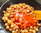 A picture of step 8 of Chana masala/chole masala.