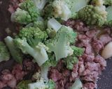 A picture of step 4 of Whole Wheat Orecchiette with Sausage and Romanesco Broccoli.