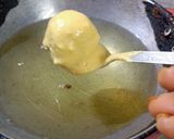 A picture of step 4 of Mumbai's famous popular dish vada pav.