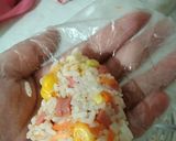 Foto langkah ke 3 dari resep Onigiri Goreng.