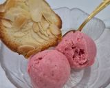 Une image de l'étape 4 de Glace légère au yaourt à la fraise.