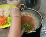 A picture of step 2 of Pav Bhaji.