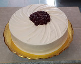 Foto del paso 15 de la receta: Pastel de tres leches con queso crema y frutos rojos. 🍓 🍰