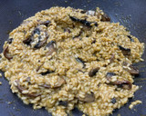 Foto del paso 7 de la receta: Risotto de hongos (champiñones)