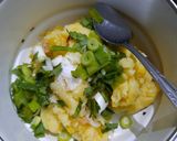 Foto langkah ke 4 dari resep Perkedel kentang Vegetarian.