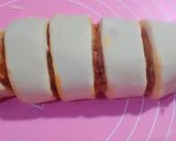 Foto langkah ke 3 dari resep Pizza roll.