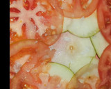 Foto del paso 6 de la receta: Carpaccio de pera, gambas y tomate