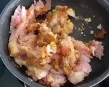 A picture of step 2 of Kua Kling Pla, Stir Fry Fish with Yellow Curry Paste.