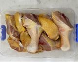 Hình bước làm 1 của món Đùi gà chiên mắm (NCKD)