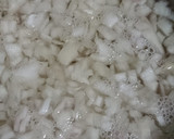 Foto del paso 1 de la receta: Bizcochitos de cebollas y ciboulette 🎆