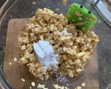Foto del paso 1 de la receta: Tortilla de avena y manzana 🍎🥞