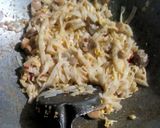 Foto langkah ke 9 dari resep Kweetiaw Goreng.