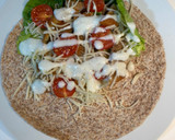 Foto del paso 1 de la receta: Wrap de pollo crujiente con salsa césar 🌯