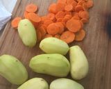 Foto del paso 3 de la receta: Caldillo de merluza austral
