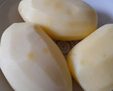Foto del paso 1 de la receta: Salchichas frescas con patatas