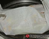Φωτογραφία βήματος 3 της συνταγής Λουκάνικο με μουστάρδα και πιπεριές στη λαδόκολλα!