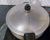 A picture of step 3 of Toor Dal khichdi.