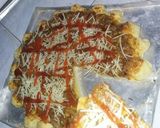 Foto langkah ke 8 dari resep Pizza enak simple.