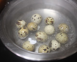 Foto del paso 2 de la receta: Huevos de codorniz
