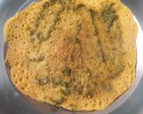 बेसन चीला सैंडविच (besan cheela sandwich recipe in Hindi) रेसिपी चरण 4 फोटो