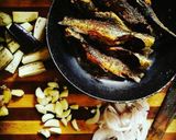 টাংরা মাছের লাল ঝাল (tangra macher lal jhal recipe in bengali) রেসিপির ধাপ 2 ছবি