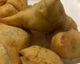A picture of step 4 of Samosa (Aloo).