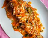 Foto langkah ke 5 dari resep Crispy Fish in Thai Sweet Chili Sauce.