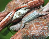Foto langkah ke 1 dari resep Rajungan bumbu kari.