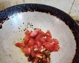 A picture of step 3 of Tomato dates Chutney.