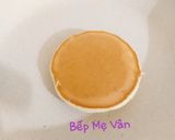 Hình bước làm 4 của món Bánh pancake hay còn gọi là bánh rán đôrêmon