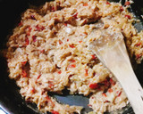 Foto del paso 5 de la receta: Empanadas de atún 🐟 sabrosas "Vigilia"