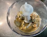 Une image de l'étape 2 de Sauce salade au roquefort, moutarde et persil.