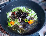 Foto del paso 6 de la receta: Boquerones escabechados con salteado de cherrys y estragón