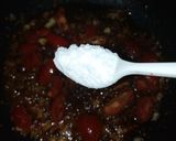 A picture of step 5 of 2 easy diy pizza sauce.