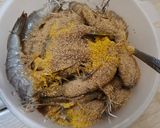Foto langkah ke 1 dari resep Udang Goreng Bawang Putih.