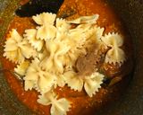 A picture of step 8 of Keema Pasta Curry.