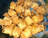 Gambar langkah 5 resipi Tauhu Crispy.
