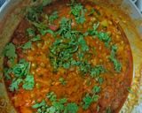 A picture of step 4 of Kathiyavadi bhaji with paratha.