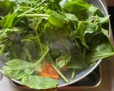 A picture of step 2 of High fibre Spinach Noodle Salad.