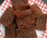 Foto langkah ke 10 dari resep Karamel cake/bolu sarang semut.