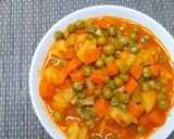 صورة لخطوة 1 من وصفة بسلة 🫛 بالجزر 🥕
