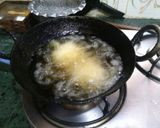 A picture of step 5 of Peas Kachori.