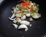 Foto del paso 3 de la receta: Wok primavera 🥘