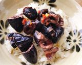 Hình bước làm 3 của món Trám đen kho cay