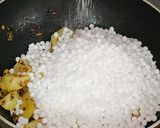 A picture of step 4 of Khili Khili Sabudana Khichdi | Sago khichdi.
