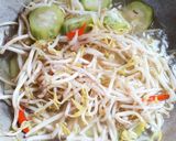 Foto langkah ke 3 dari resep Tumis Oyong Toge.