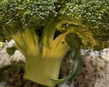 Une image de l'étape 2 de 💝Feuilleté saumon 🍣 épinards 🪹🥬🥦 légumes de saison 🌶️.