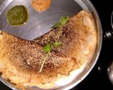 A picture of step 4 of Rava Dosa.